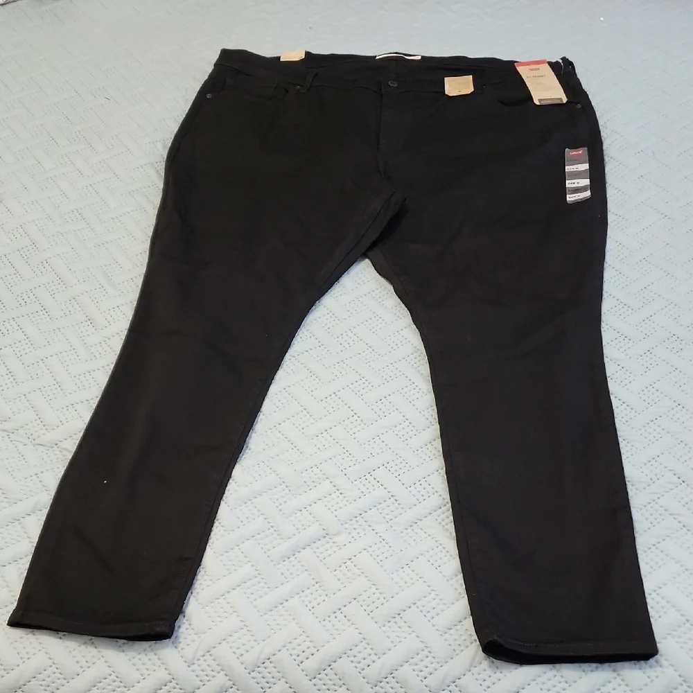 Levi's Women's Relaxed 711 Skinny Jeans in Deep Black